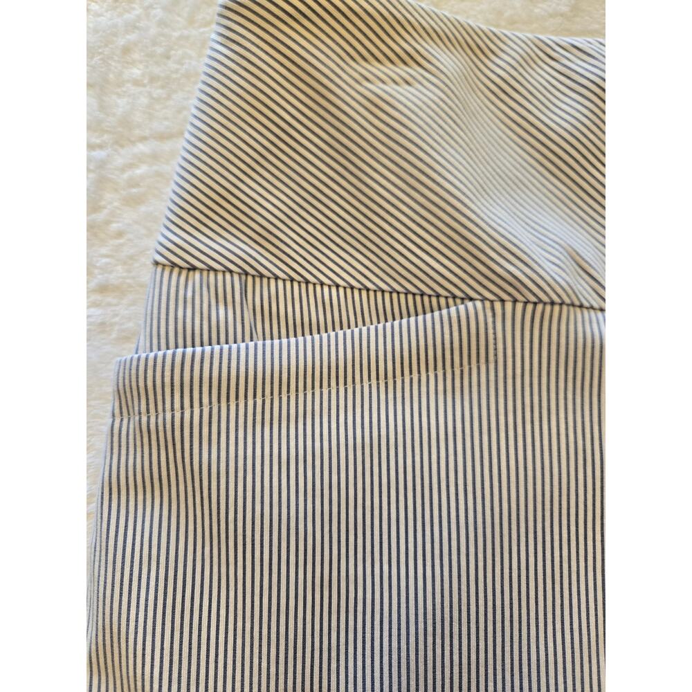 S.C. & CO Women's Blue White Striped Skort 360 ° Tummy Control Size XL  NWT - Picture 7 of 15